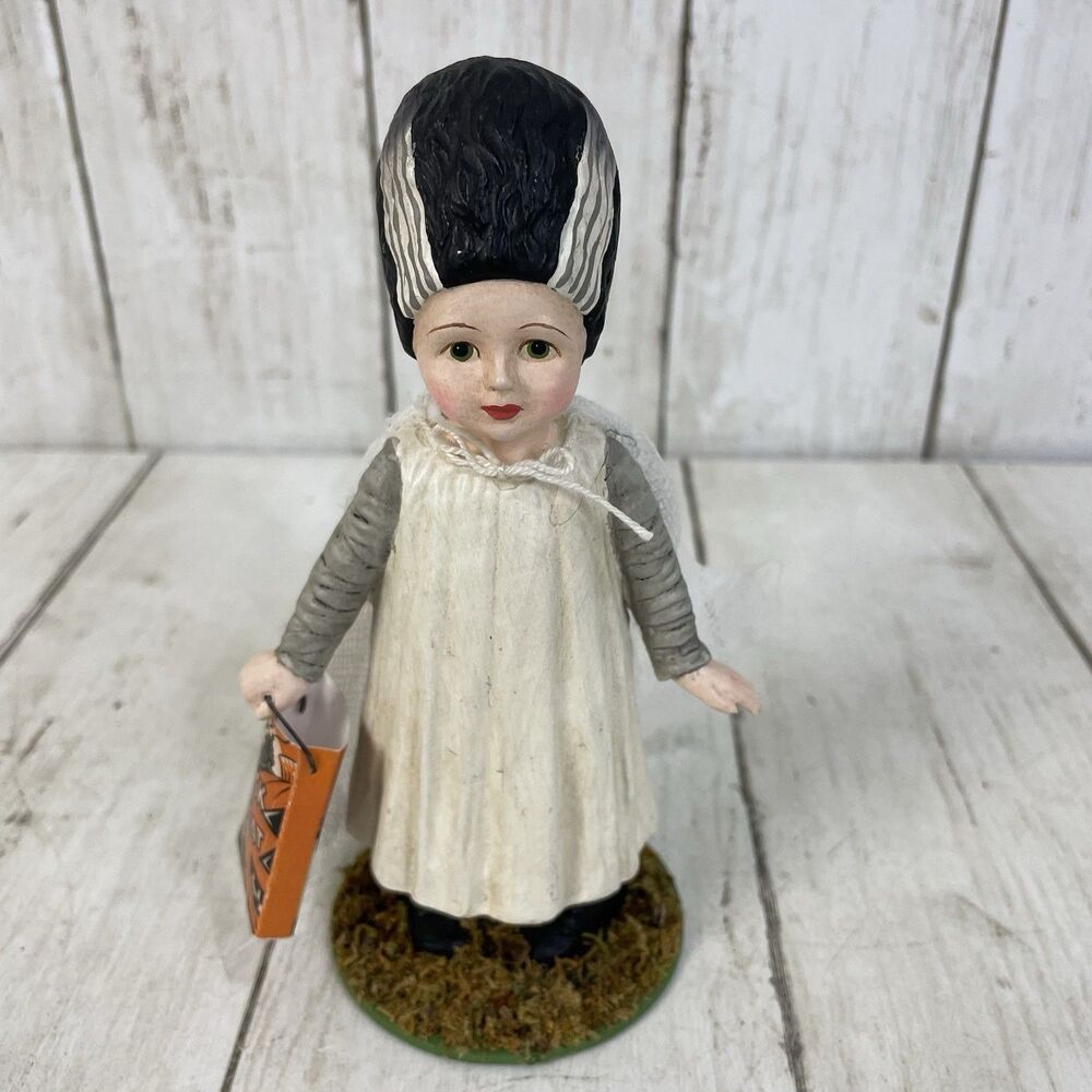 Bethany Lowe Halloween Friedastein Maria Statue Figurine TD1220